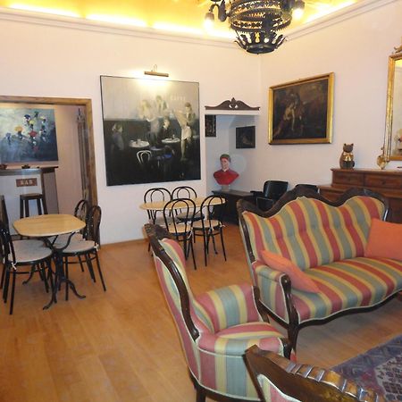 פרוג'ה Hotel Morlacchi מראה חיצוני תמונה