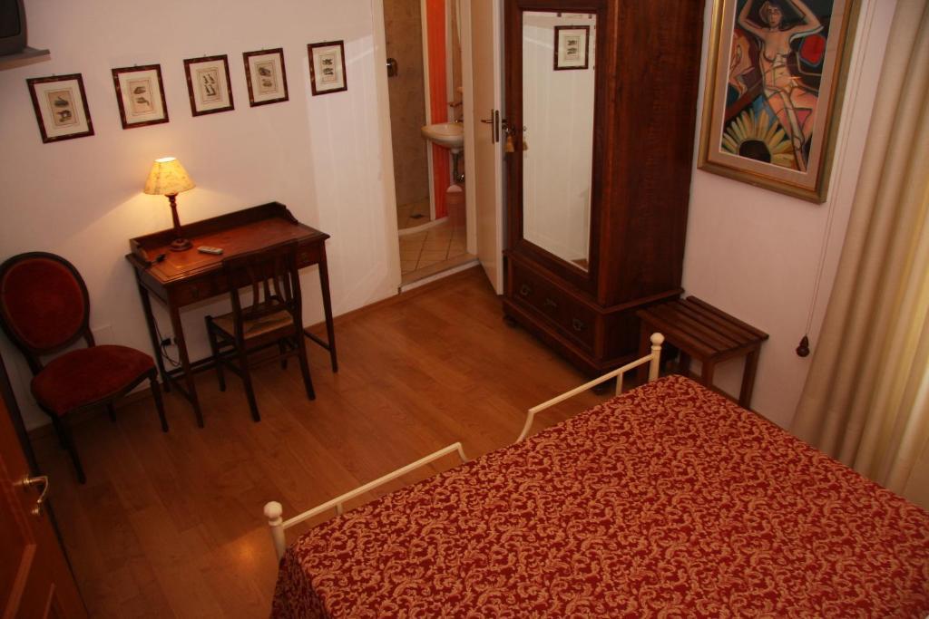 פרוג'ה Hotel Morlacchi חדר תמונה