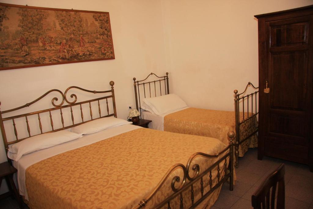 פרוג'ה Hotel Morlacchi חדר תמונה
