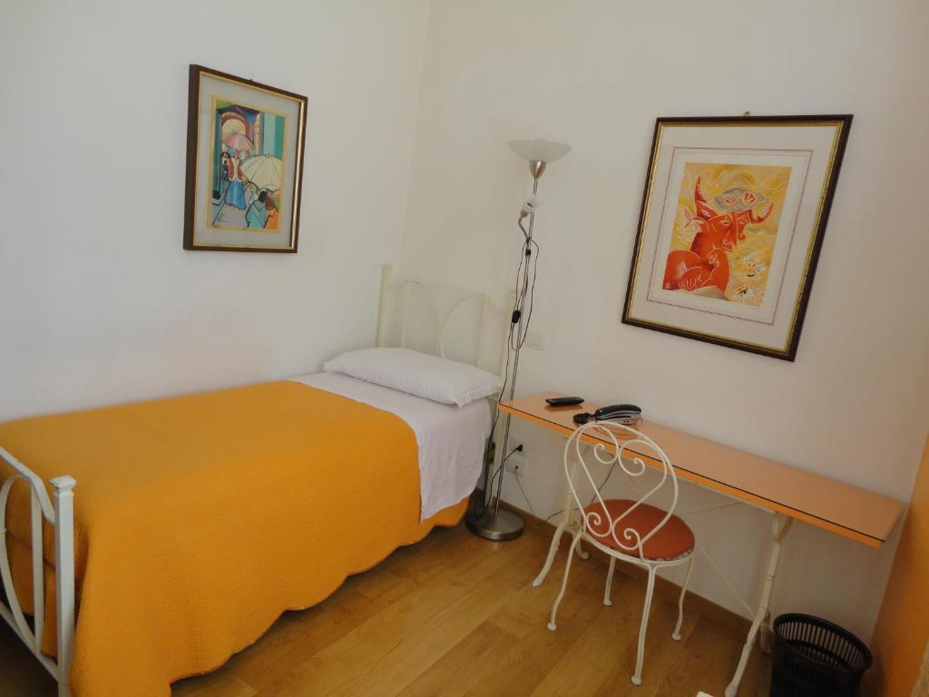 פרוג'ה Hotel Morlacchi חדר תמונה